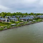 Chalet Europarcs Markermeer Bovenkarspel