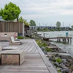 Europarcs Markermeer Chalet *