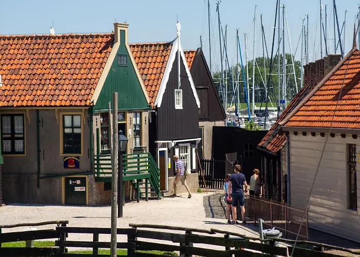 Europarcs Markermeer Chalet *