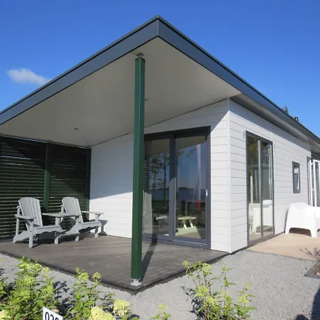Europarcs Markermeer Chalet Bovenkarspel